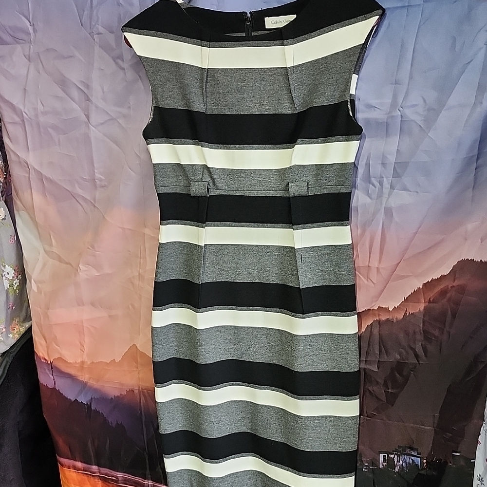 Calvin Klein Black and White Striped Midi Dress - Picture 1 of 4